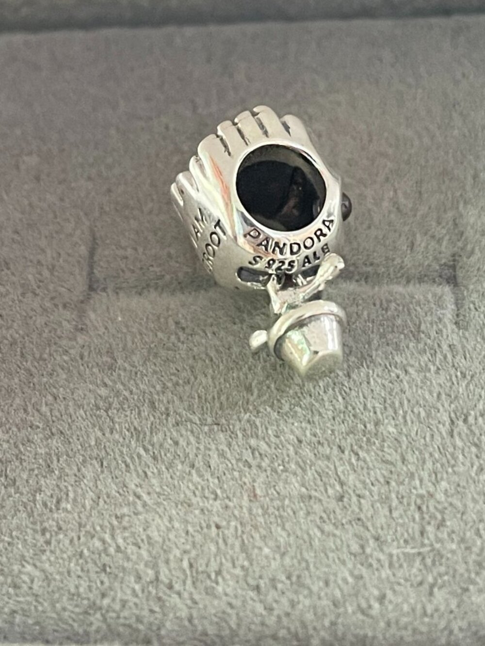 Pandora Marvel Guardians of the Galaxy Dancing Groot Charm - Picture 5 of 6